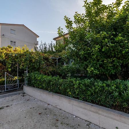 Rooms Feme Trogir Exterior photo