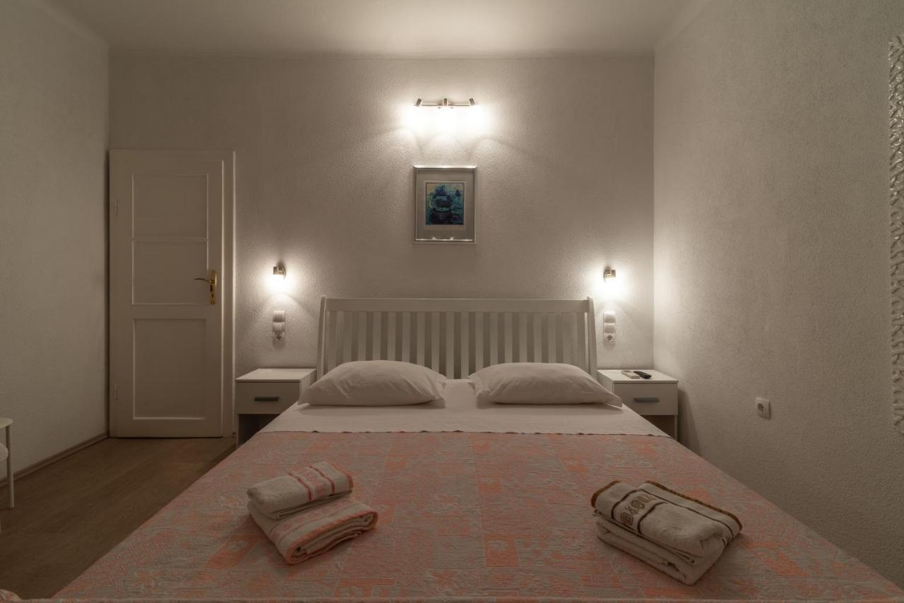 Rooms Feme Trogir Exterior photo